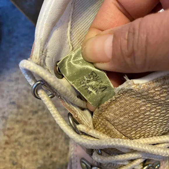 Timberland Hiking Field Boots Women 8.5 M Pink White Leather Barbiecore Mid Calf - Picture 6 of 11